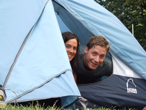 Camping Zelt auf Velo-Reise